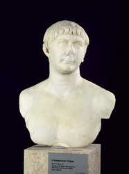 Busto de Trajano (53-117) c.108